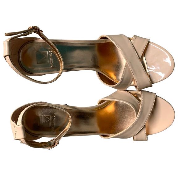 Material Girl Beige Faux Patent Leather Ankle Strap Cross Toe Strapped Heeled Sa - Picture 6 of 8